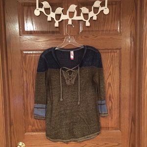 No Boundaries Blue and Green Long Sleeve Shirt